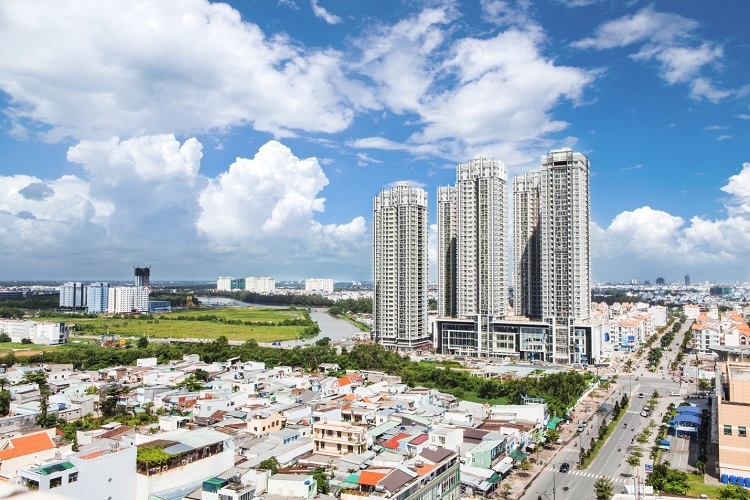 Thị trường bất động sản tại TP.HCM và Hà Nội đang có nhiều chuyển biến tích cực