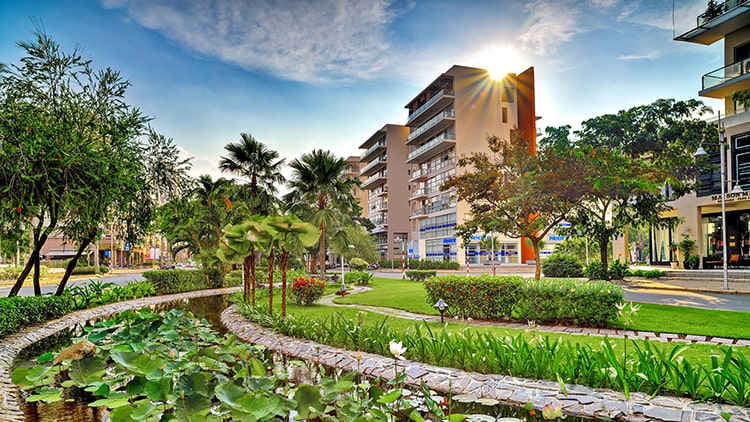 Garden Plaza-min