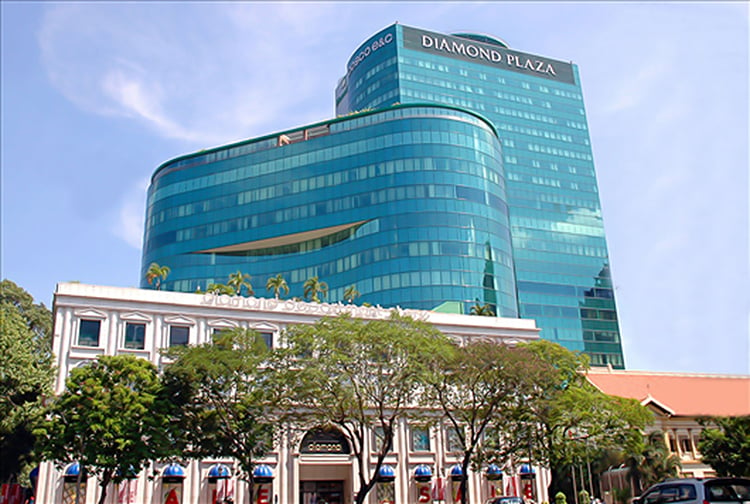 diamond-plaza-banner